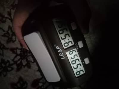Chess stop watch