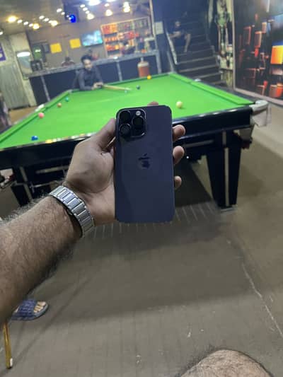 I phone 14 pro max 128gb with box