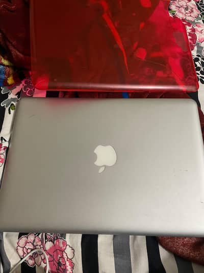 MacBook Pro 2012 mid with ssd