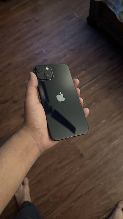 iPhone 13 (128GB) – Factory Unlocked - With Box