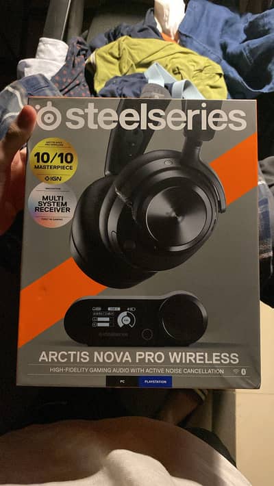 SteelSeries Arctics Nova Pro Wireless