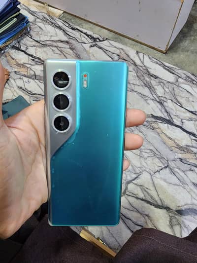tecno camon 40 pro