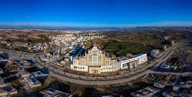 07 Marla Prime Location Plot (EBLOCK) 4