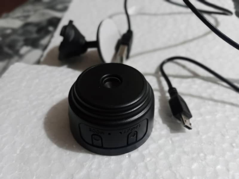 Sell - Mini Wireless camera 0