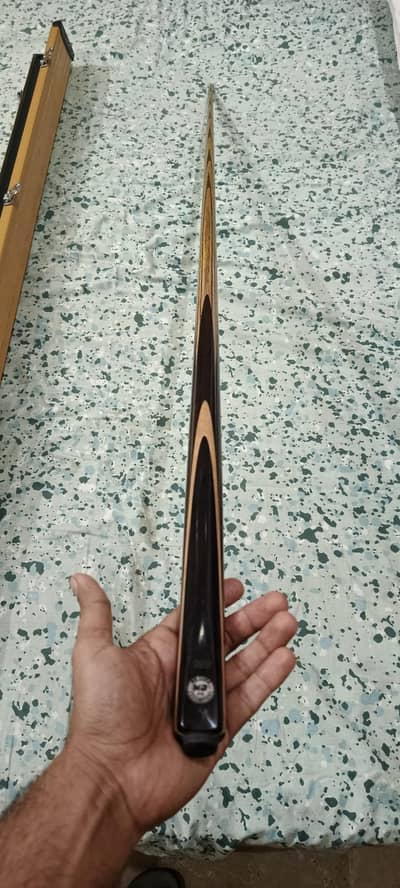 1 piece CUE MB BEST CUE WITH BOX