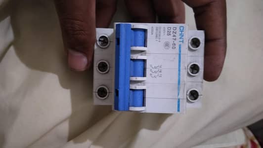 Three Face Breaker Genine not Local