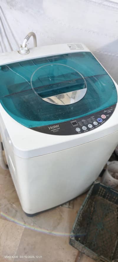 Hair automatic washing machine