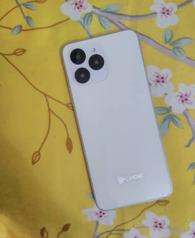 Dcode cygnal 3 pro 8GB + 128GB