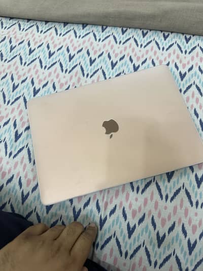 Macbook AIR 13” brand new condition