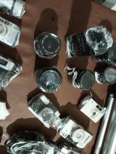 japanese old camera and lenzes