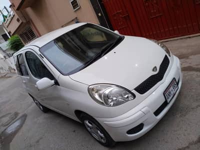 Toyota fun Cargo automatic