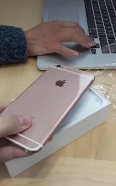 IPhone 6s plus 128GB PTA approved My WhatsApp 03281813073 for sale