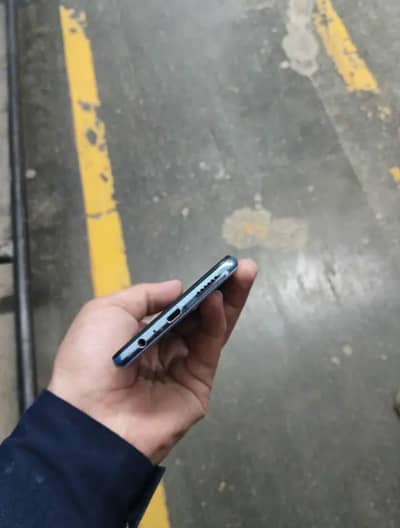 vivo s1 4,128 good condition