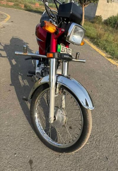 Honda cd 70cc for sale urgent 03/26/680/96/51 WhatsApp number