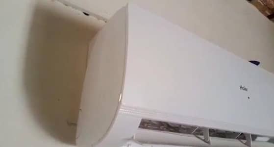 Haier Air Conditioner – Urgent Sale 0320-69-30-694 WhatsApp number