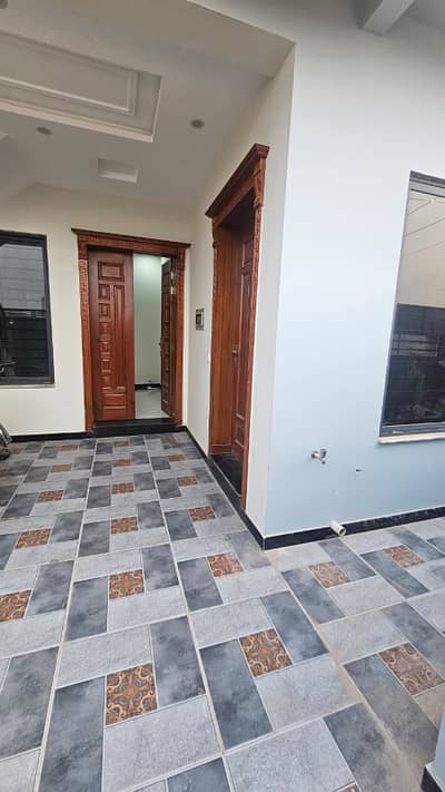 Upper Portion For Rent I-11