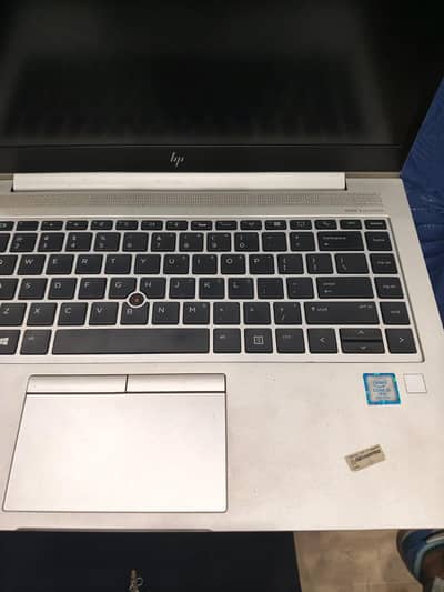 Hp elitebook  840 g5 i5 5th gen