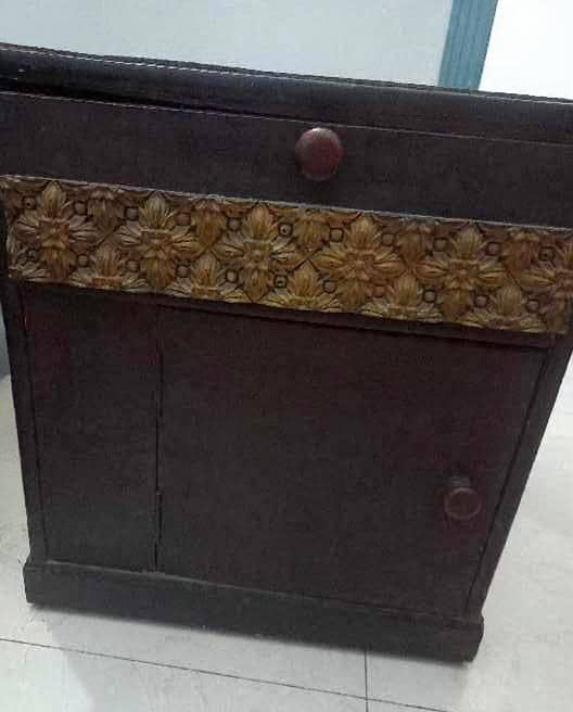 Dressing , Mirror , Side Table 2