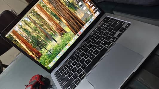 MacBook Pro 2020 – 16GB RAM | 1TB SSD – Excellent Condition