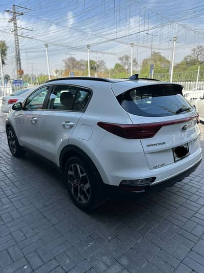 KIA SPORTAGE AWD
