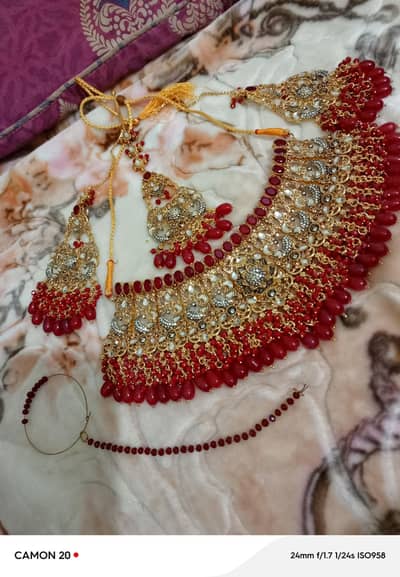 Bridal set urgent sale