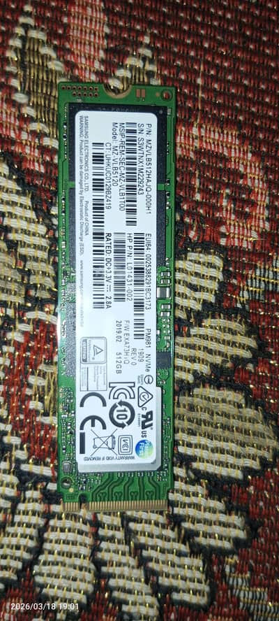 Samsung 512GB NVMe M. 2 SSD (PM981)