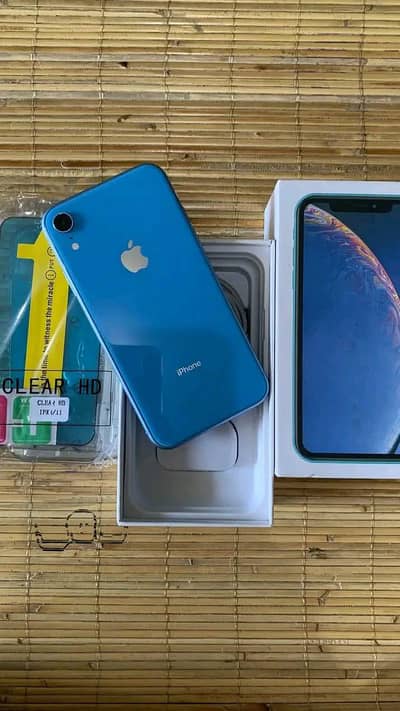 iPhone Xr PTA approved with box my WhatsApp 03013564795