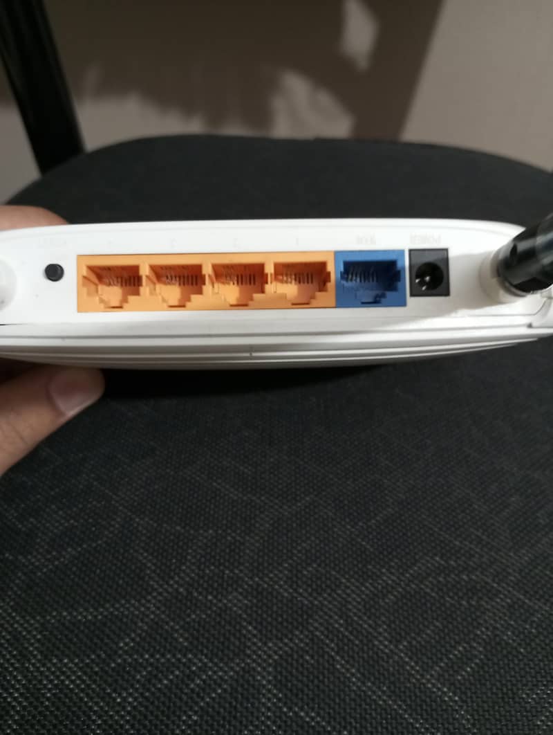 TP-Link router 2