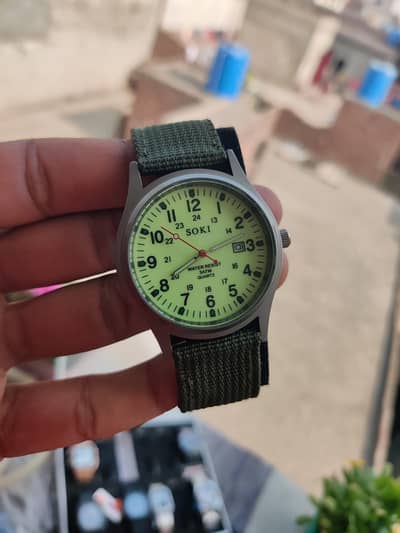 Original soki lumious dial feature watch