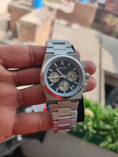 Original soki lumious dial feature watch