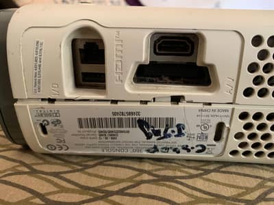 xbox 360 with 2 controllers jailbreak