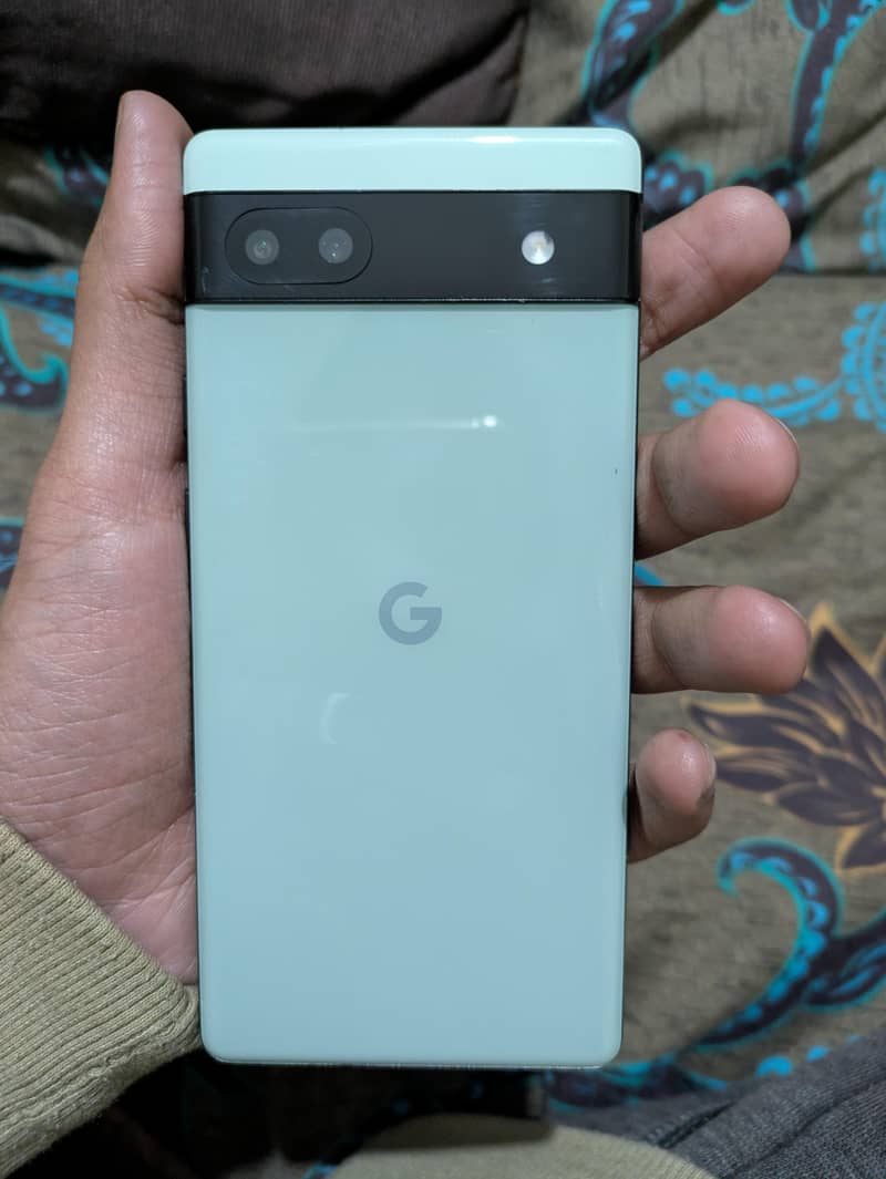 Google Pixel 6A 1