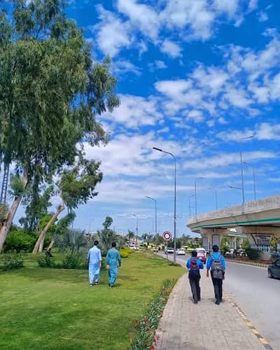 1 Kanal Corner Plot – Sector F7, Phase 6, Hayatabad