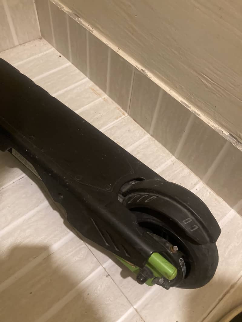 E-SCOOTER 1
