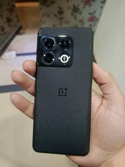 OnePlus 1+ 10 Pro