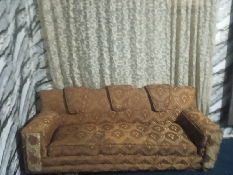 sofa old 1