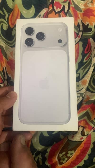 Apple iPhone 17 Pro Max (256GB) – Silver Colour