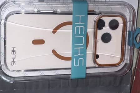 Iphone 17 pro max cover