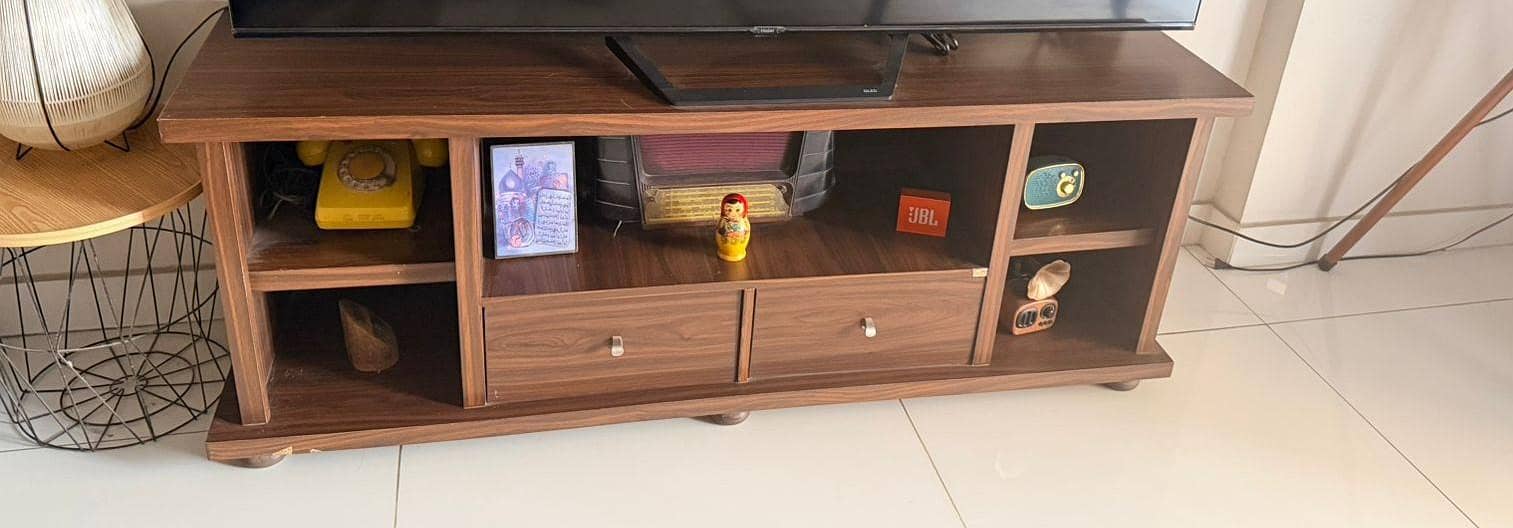 TV Console 1