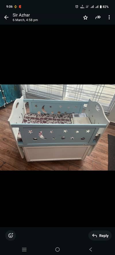 Baby Cradle Jhoola available in good condition only three months used