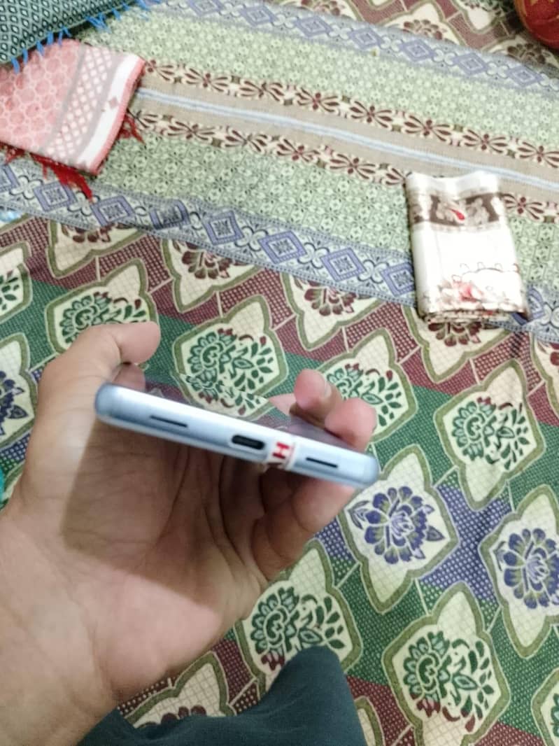 Google pixel 7a 03037374662 Whatsapp 3