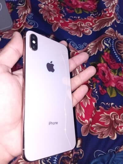 xs max golden colur 256 gb memory
