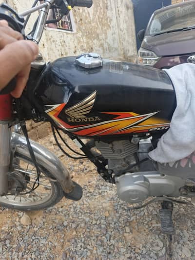 HONDA 125 KARACHI PLATE