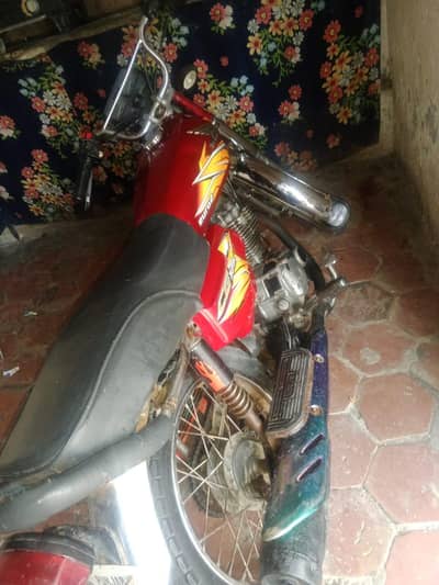 Honda CG 125 Vintage (1985 Model) - Antique Lovers Ke Liye