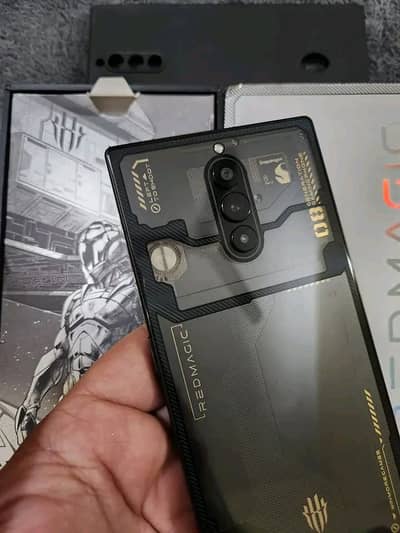 red magic 8s pro 16GB RAM 512GB memory 0325/6958/664