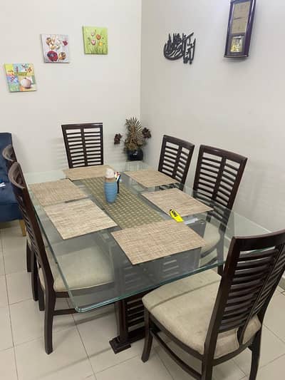 used dinning table for urgent sale