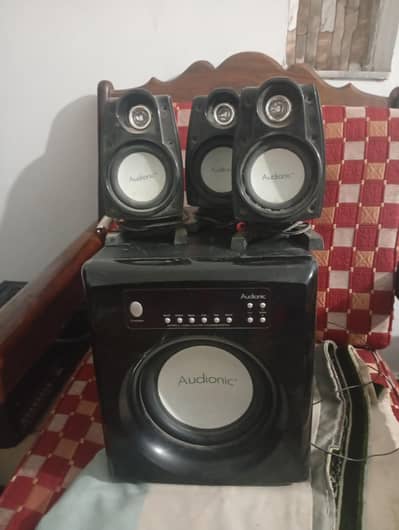 audionic kit khraab ha