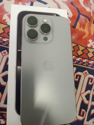 16 pro factory unlock