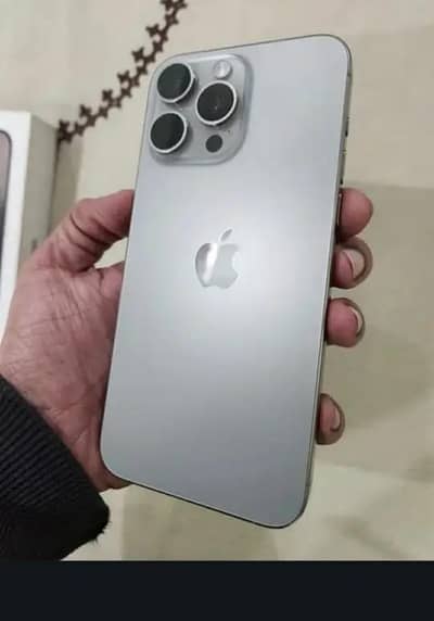 I Phone 15 Pro Max ( 256Gb )