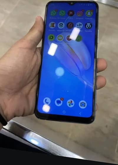 vivo y20s 4+1/128 Only Moblie phone No charger no box